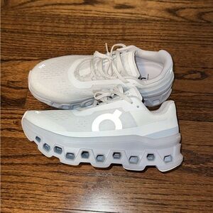 On Cloud Running Cloudmonster Sneakers in White Glacier